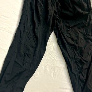 Lululemon workout pants